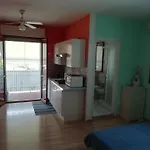 Cozy With Pool Access Apartamento *