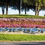 Cozy With Pool Access Apartamento Bibione