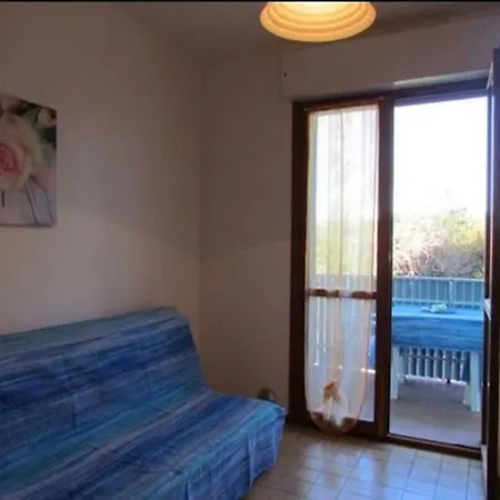 Apartamento Cozy With Pool Access